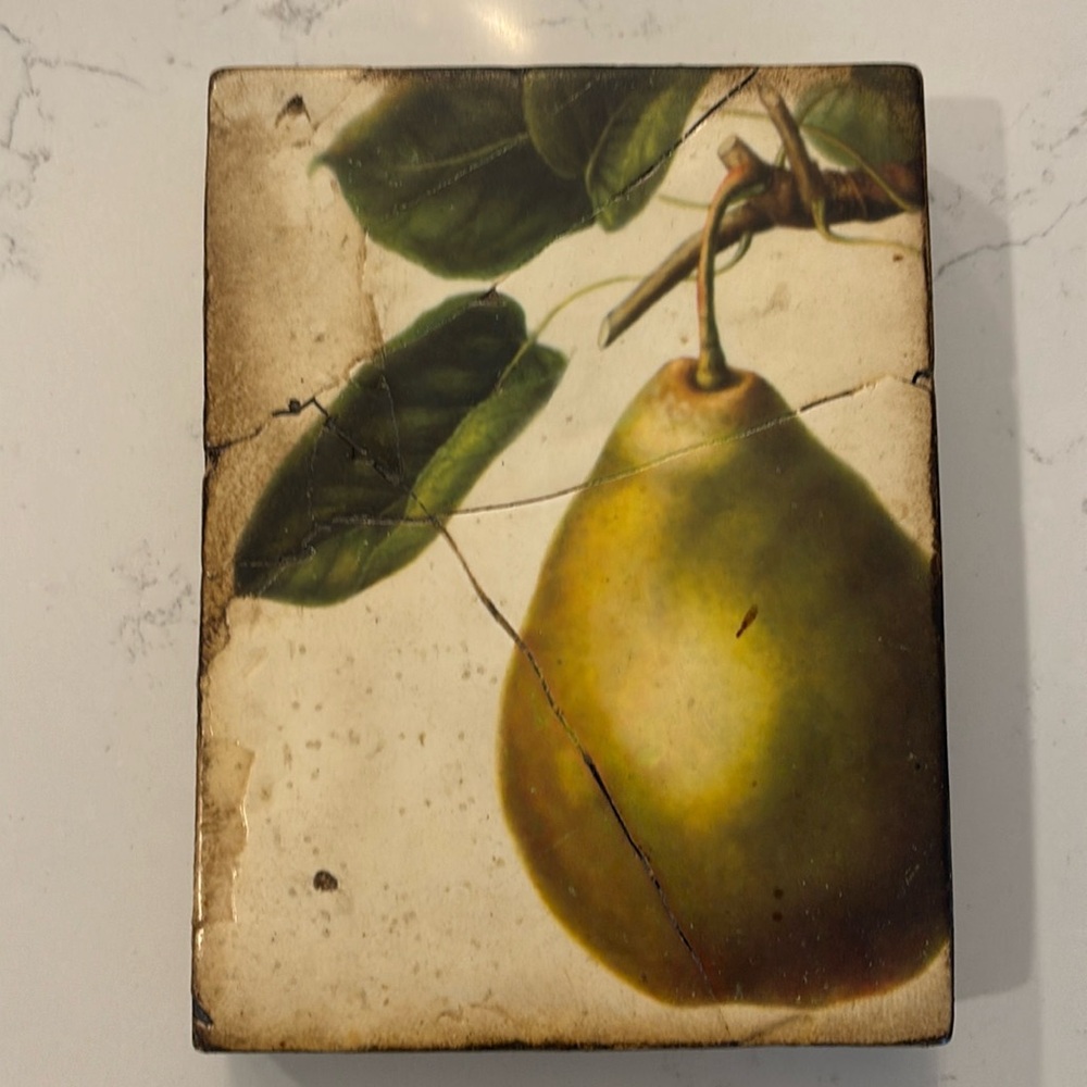 Sid Dickens Pear